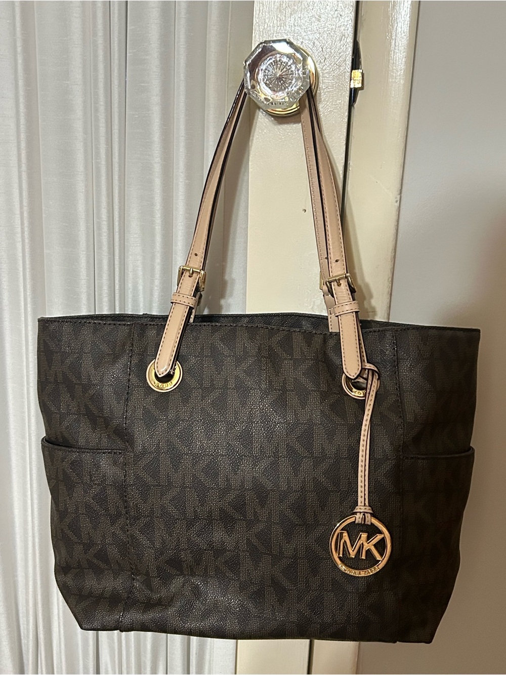 Michael Kors Signature Brown East West Large Tote